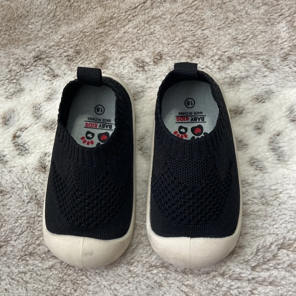 Black mesh water shoes baby boys 9-12 months beach pool party outdoor play